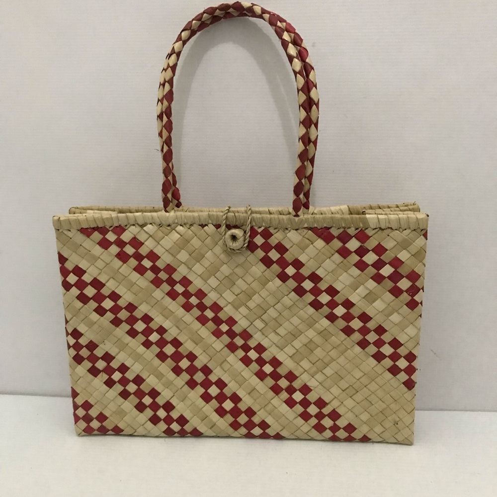 Handmade Elegant Woven Tote Bag - Red and Tan